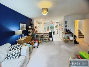 Photo 13- click for photo gallery